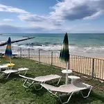 Helios Hotell 3*