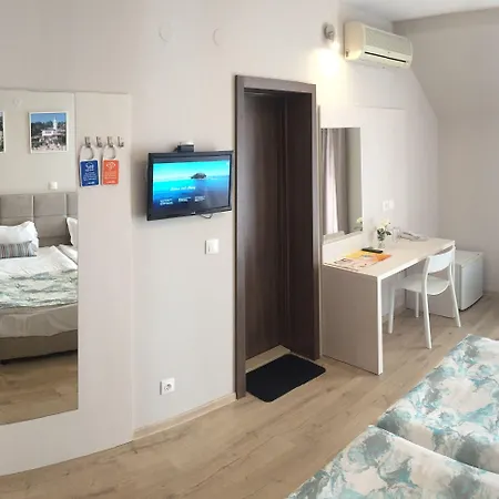 Helios Ξενοδοχείο 3*